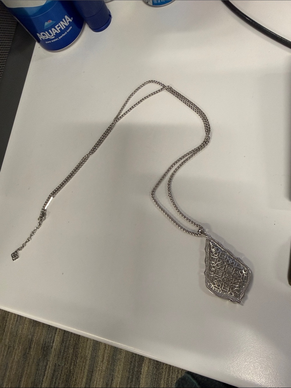 Kendra Scott Silver Filigree Pendant Necklace